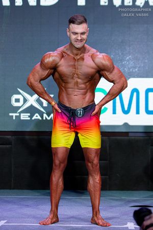 MEN'S PHYSIQUE +179